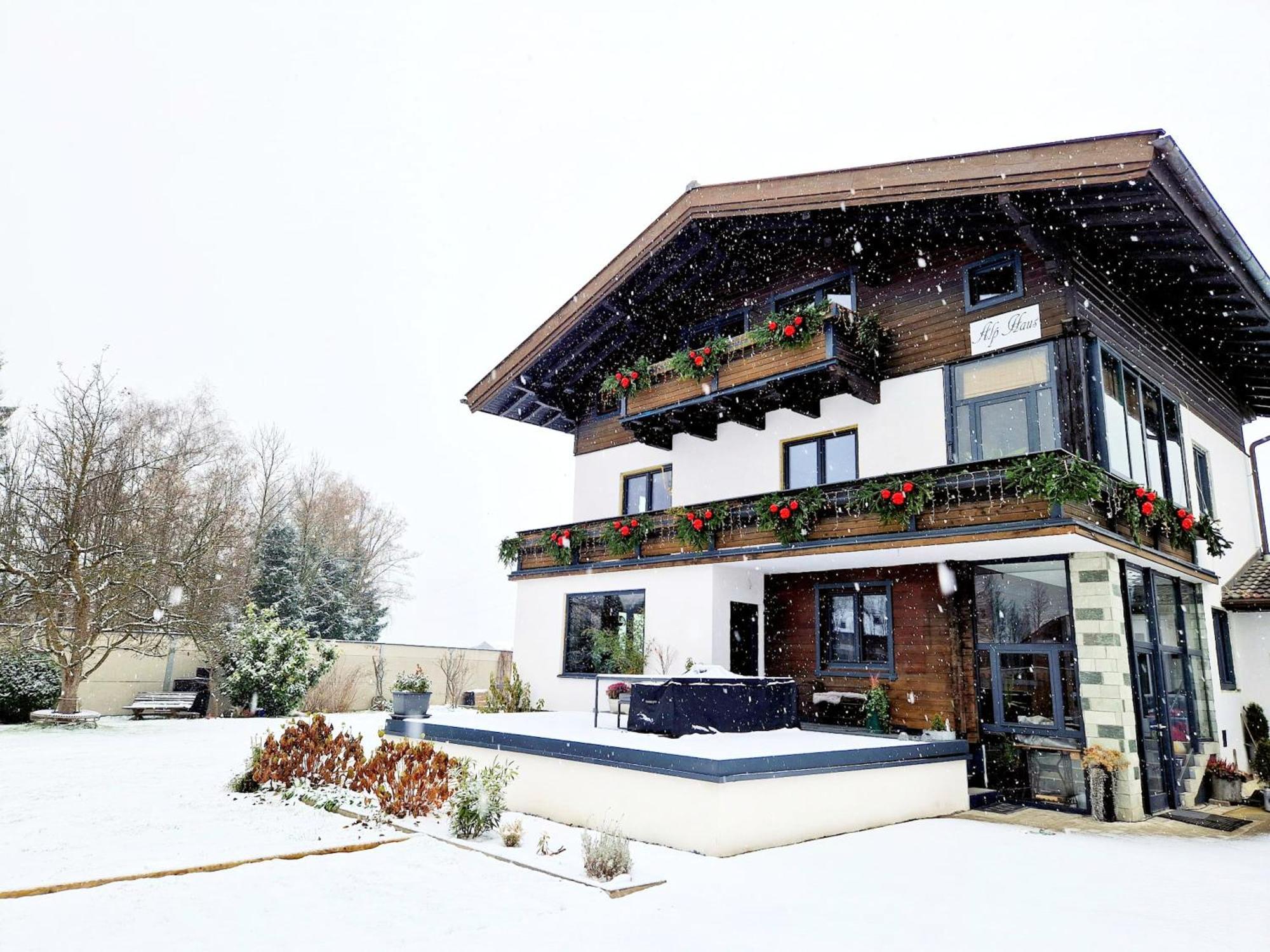 Апартаменты Alp Haus Grossglockner Фуш-ан-дер-Гросглокнерштрассе Экстерьер фото